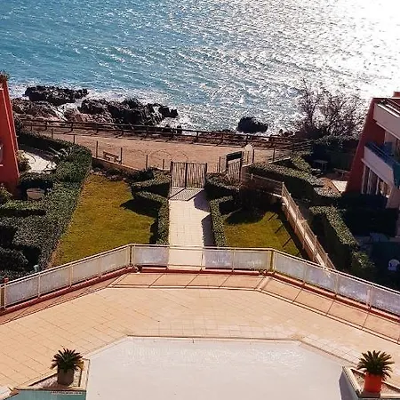 T3 Climatise Refait A Neuf Vue Exceptionnelle Sur Mer Piscine Et Wifi Apartment *
